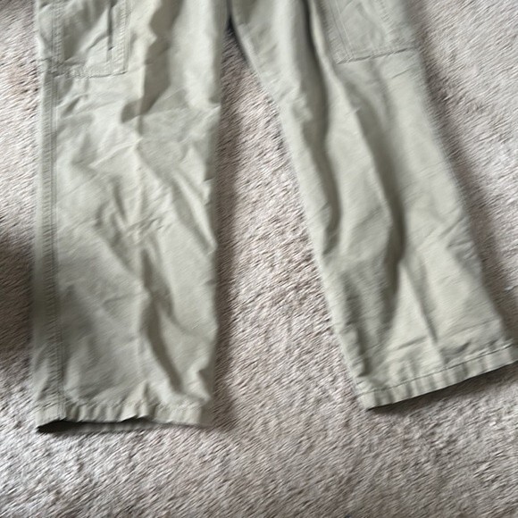 NWT Old Navy Lined Khaki Cargo Pants Size 38x32 - Picture 2 of 6
